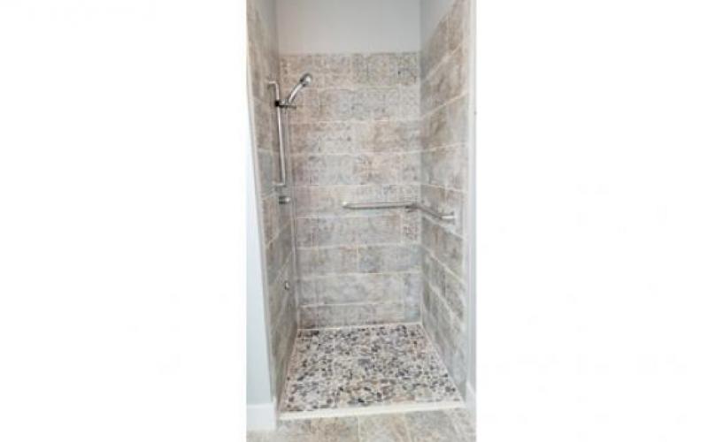 Graceful Care - Barn House bathroom 2
